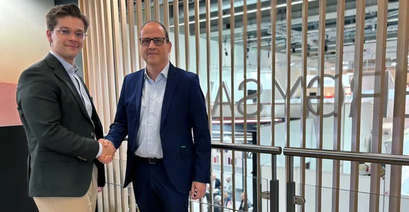 Handshake symbolizing Energy Save’s expansion into Spain and Portugal through partnership with Sedical S.A.